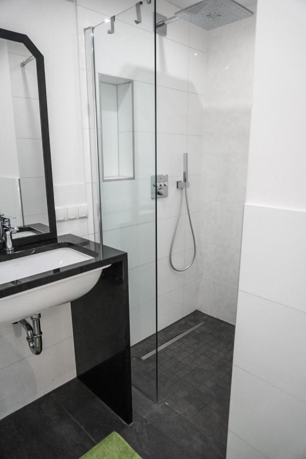 Neu Gebautes Apartment Mit Sonnenterasse In Der Naehe Vom Siebengebirge & Bonn Königswinter Exteriér fotografie